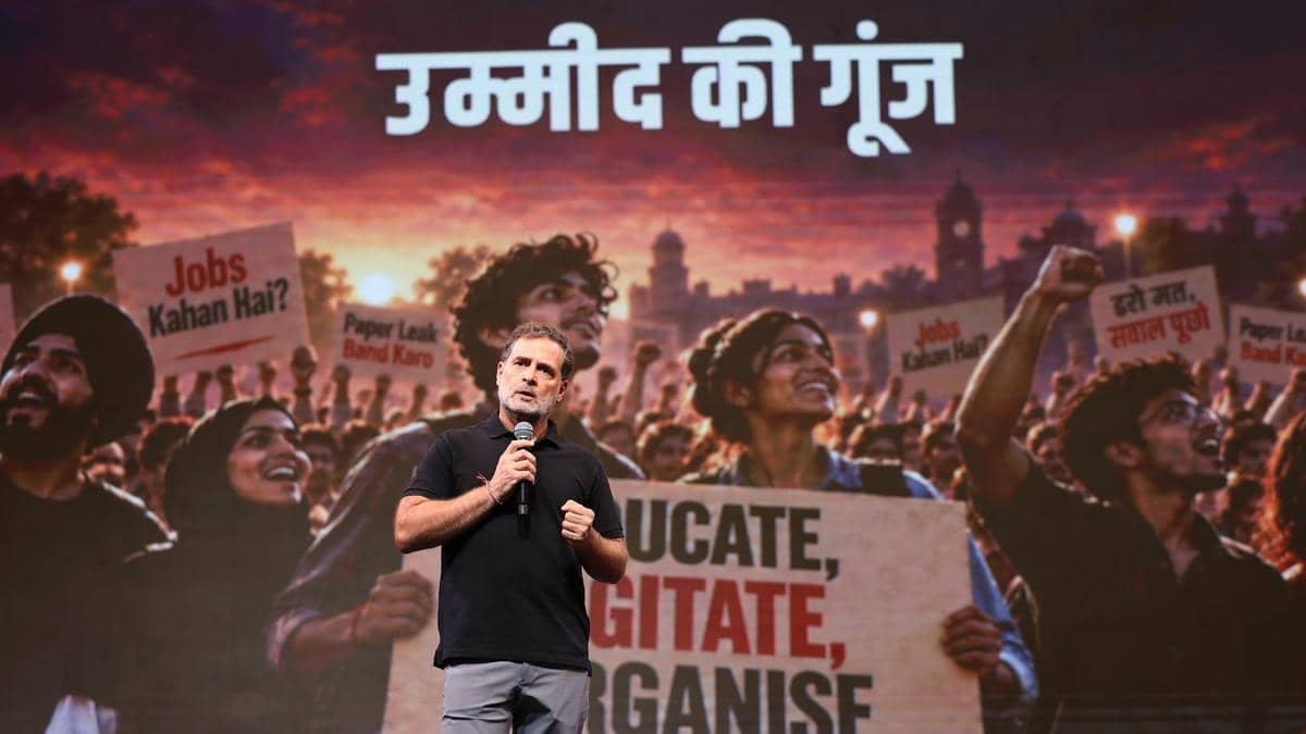 ‘System’ run by Modi prefers andhbhakts over students who ask questions, says Rahul Gandhi